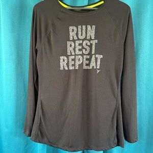 Old Navy Women’s Black Long Sleeve Jogging Top